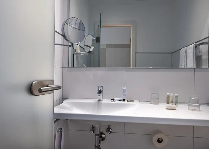 ホテル Roessle 3*